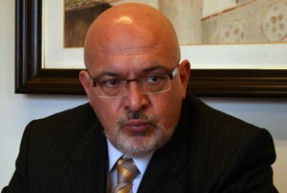 Huguet diu a Prada que 'la sentència del TC ens obliga a avançar cap a l'estat català'