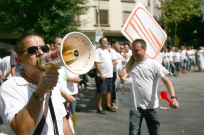 Esquerra amb els treballadors de SAS Automotive