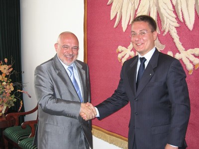 Huguet acorda amb el govern polonès incrementar la inversió d'empreses catalanes a Polònia