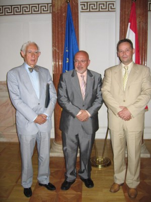 Huguet convida les empreses catalanes del sector serveis a instal·lar-se a Hongria