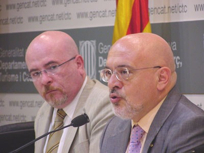 Huguet atribueix el retrocés del català als supermercats a factors sociològics i a la inacció de l'anterior Govern