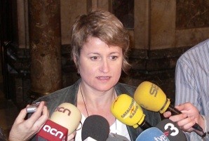 Simó es compromet a impulsar esmenes al pressupost de la Generalitat per garantir l'estabilitat de la Bressola