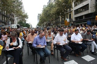 Èxit del Gran Dictat d'Esquerra en suport de l'escola catalana