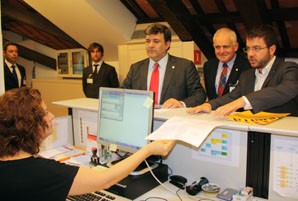 Esquerra es reuneix amb l’exministre escocès, Jim Mather per tractar sobre la viabilitat econòmica de Catalunya i Escòcia com estats independents