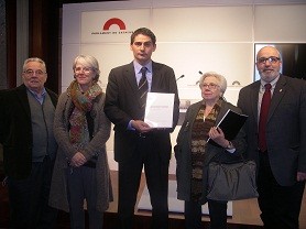 Esquerra vol modificar 321 normatives estatals perquè discriminen el català