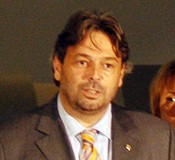 Gira de l’exposició commemorativa del 25è aniversari del restabliment del Parlament