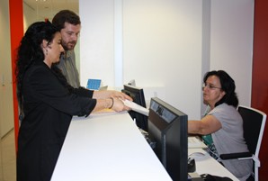 El Síndic de Greuges es compromet davant d'Esquerra Republicana a investigar la possible vulneració de drets de les persones que han participat en la campanya #novullpagar