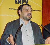 Esquerra impulsa ajudes al desenvolupament de les comarques afectades per la crisi del tèxtil, el joguet i el calçat