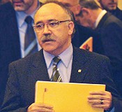 Esquerra no pot votar l'Estatut de Mas i Zapatero però està disposada a continuar treballant per millorar el text