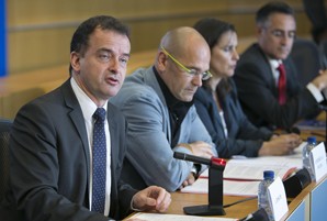 Esquerra Republicana juntament amb CiU i ICV demanen que els fons europeus a toros es destinin a infraestructures productives