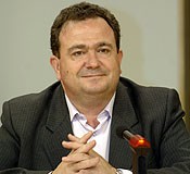 Bernat Joan: 'Esperem que l'irland&egrave;s obri el cam&iacute; al ple reconeixement del catal&agrave; a la UE'