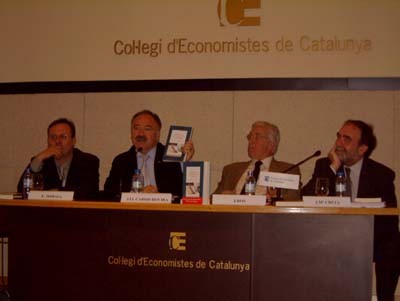 Carod aposta per “deixar la rauxa” de pagar “un Estat inútil” per optar pel “seny” de tenir un Estat propi que defensi un espai social català