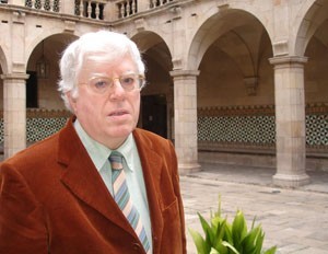   A Francesc Vallverdú  