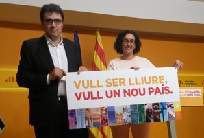 Davant les prohibicions de l'Estat, Esquerra Republicana presenta la campanya 'Vull ser lliure, vull un nou país'