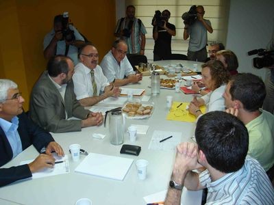 Esquerra obre un espai de di&agrave;leg amb Ciutadans pel Canvi